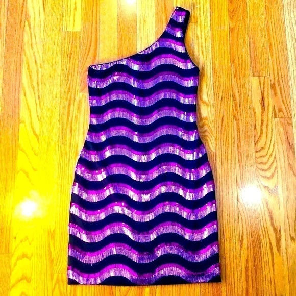As U Wish Stunning Shinning Sequins Ladies Dress! Gorgeous! 🤩​ - Picture 1 of 8